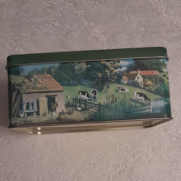 VTG Embossed Cow Tin - Picture 3 of 8